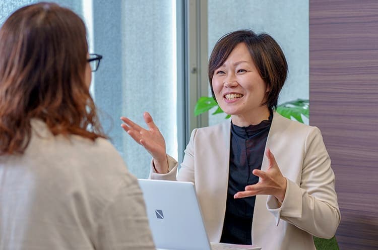 icoブライダル | 森　あゆみさん