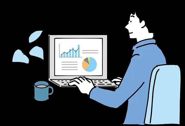 PCでデータを見る男性