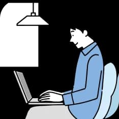 家で作業をする人